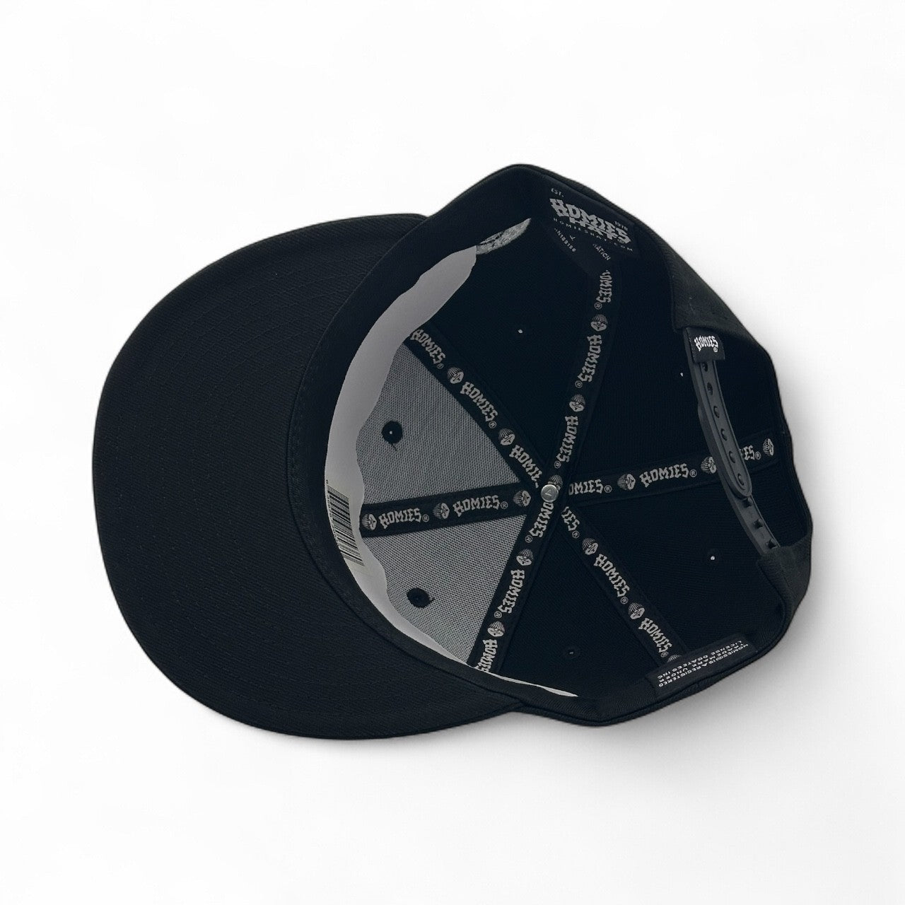 HM™ - SNAPBACK HAT CHRM Logo on Black