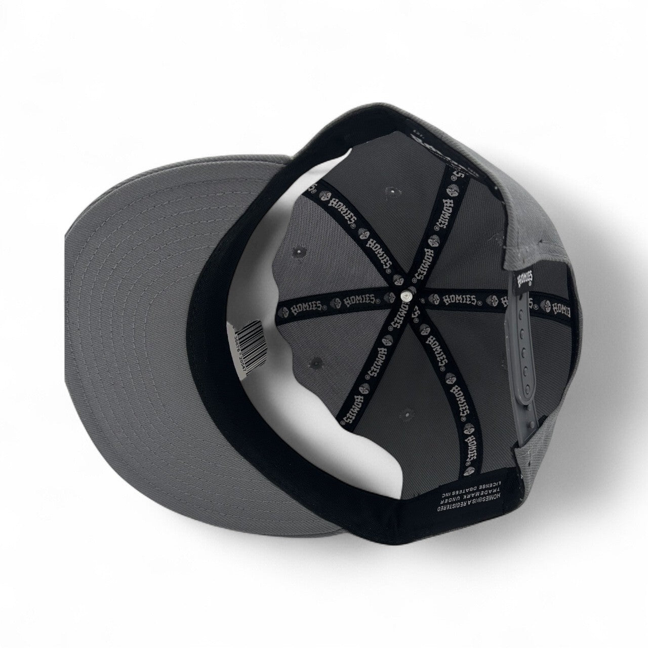 HM™ - SNAPBACK HAT Chrome Logo